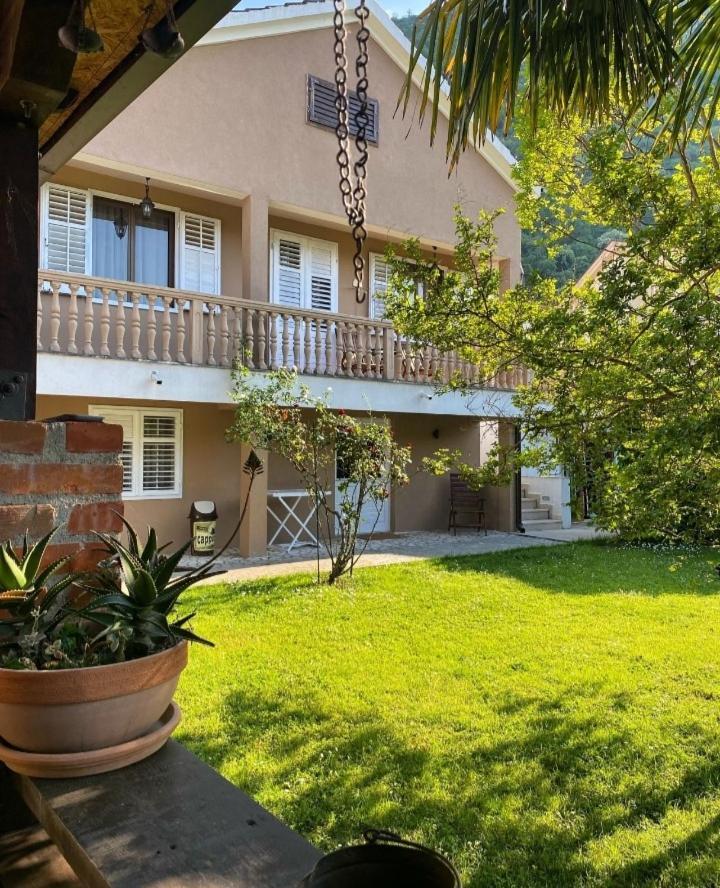 Villa Nikola Котор Екстериор снимка